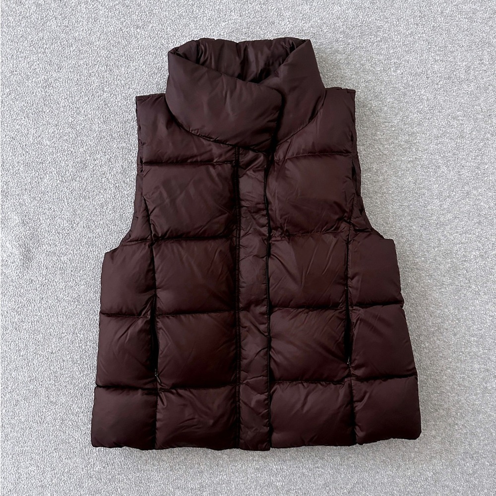 Eileen Fisher Down Puffer Vest Womens Medium Mock Neck Purple Travel Layer Light